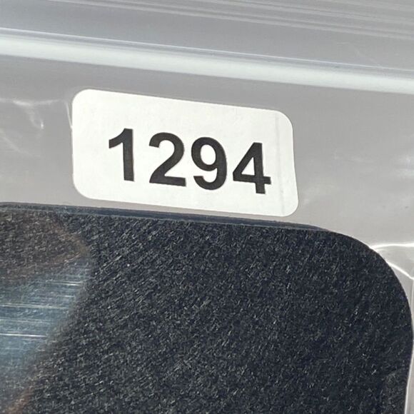 1294 Gretchen Reading Glasses 1.5 Square Black Pink Gradient Frames NWT - Picture 9 of 9